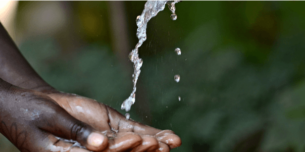 Genauso wie die Qualität von Trinkwasser, hat auch die Qualitätssicherung Ihrer Marke für uns höchste Priorität.